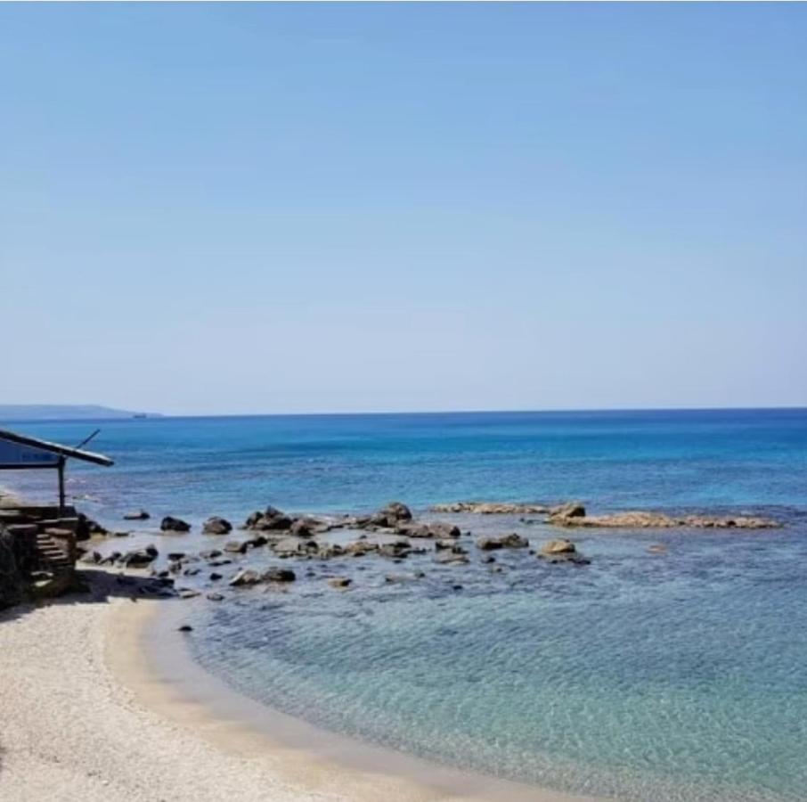פיצו Casa Di Giorgio-Fronte Spiaggia מראה חיצוני תמונה